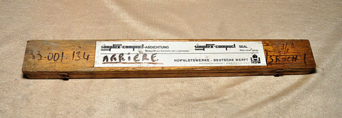Simplex compact seal wear down gauge