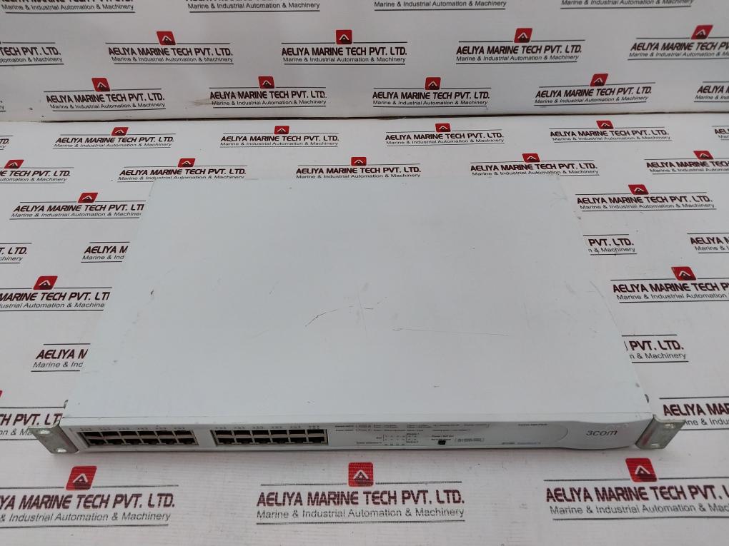 3Com 3C17205 Superstack 3 Network Switch 1720-510-000-6.00
