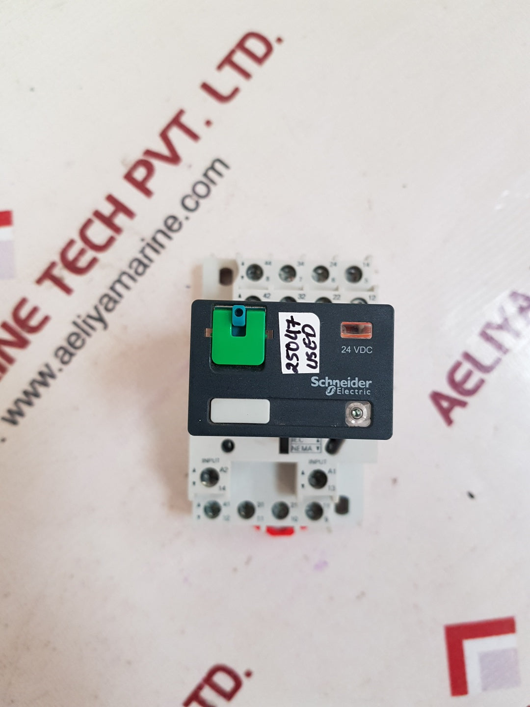 Schneider Electric 784Xdxm4L-24D Power Relay W/ Magnecraft 70-784D14-1 Soket