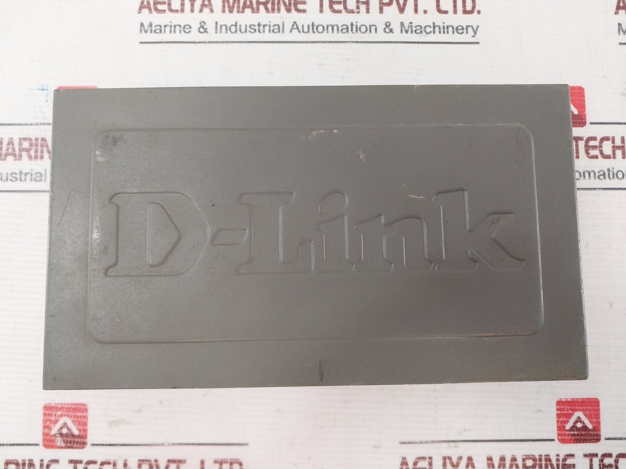 D-link Dkvm-4 4-port Kvm Switch 600Ma Dc9V