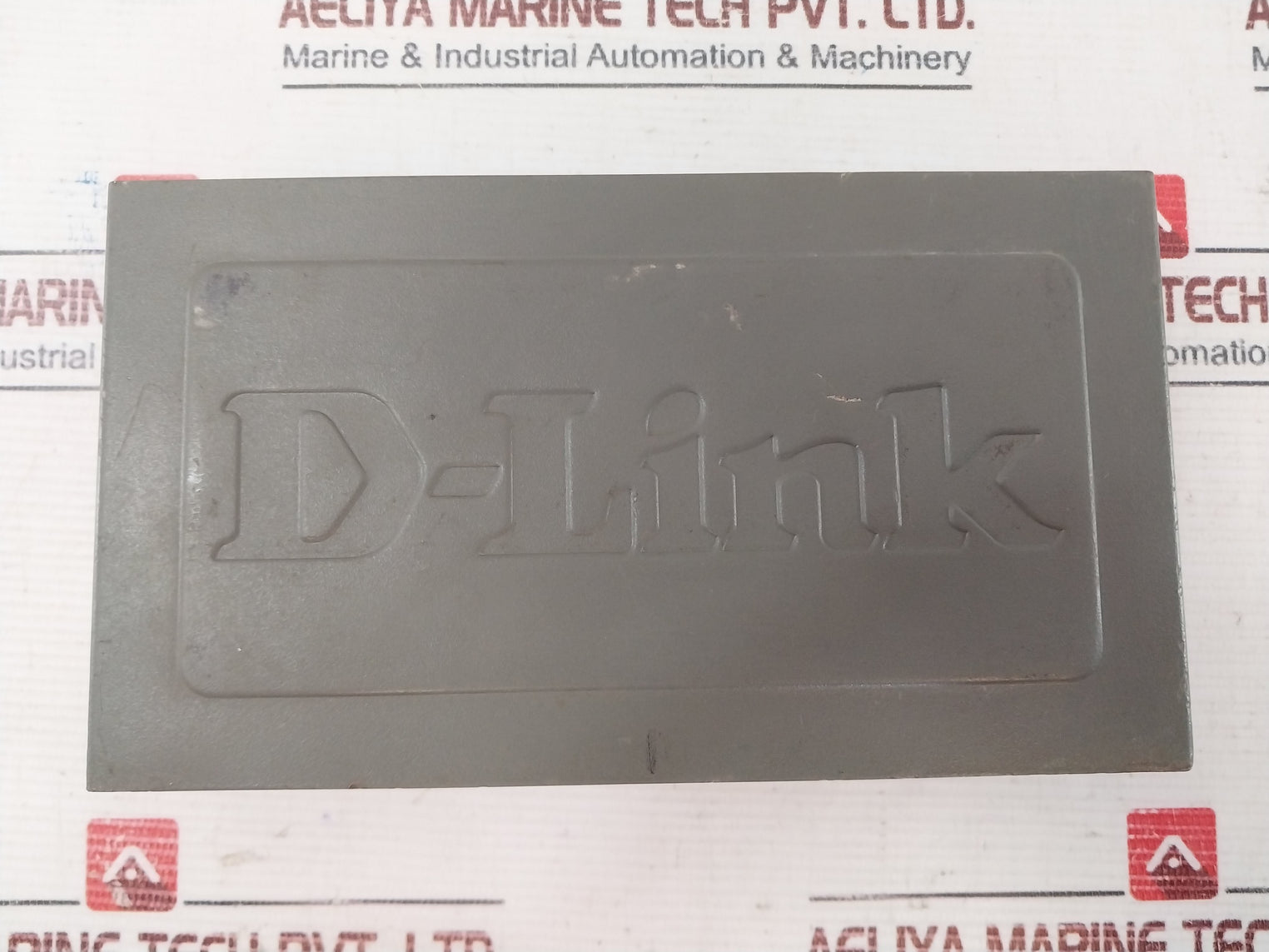 D-link Dkvm-4 4-port Kvm Switch 600Ma Dc9V