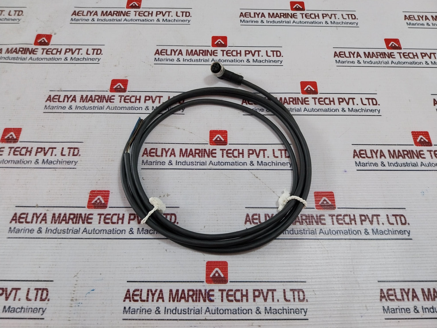 Telemecanique Xzc P1241L2 2M Wired Female Connector Ip67