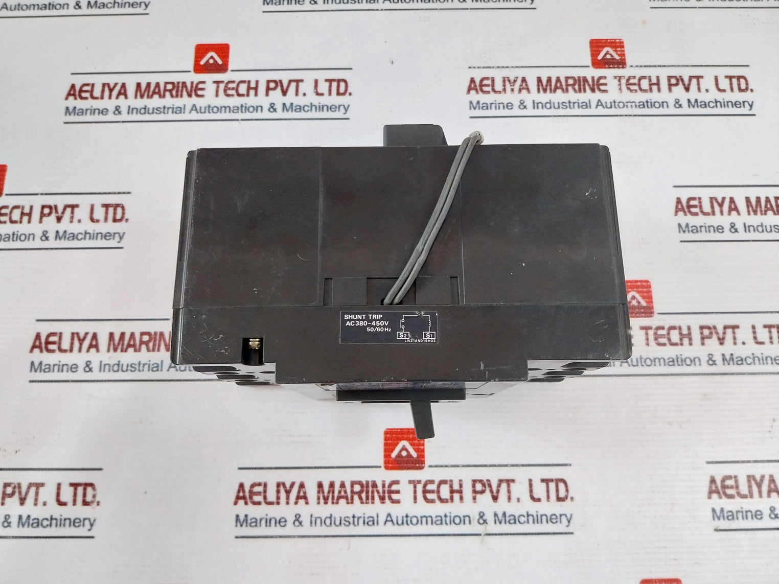 Mitsubishi Electric Nf100-sh No-fuse Breaker 15Amp 660V
