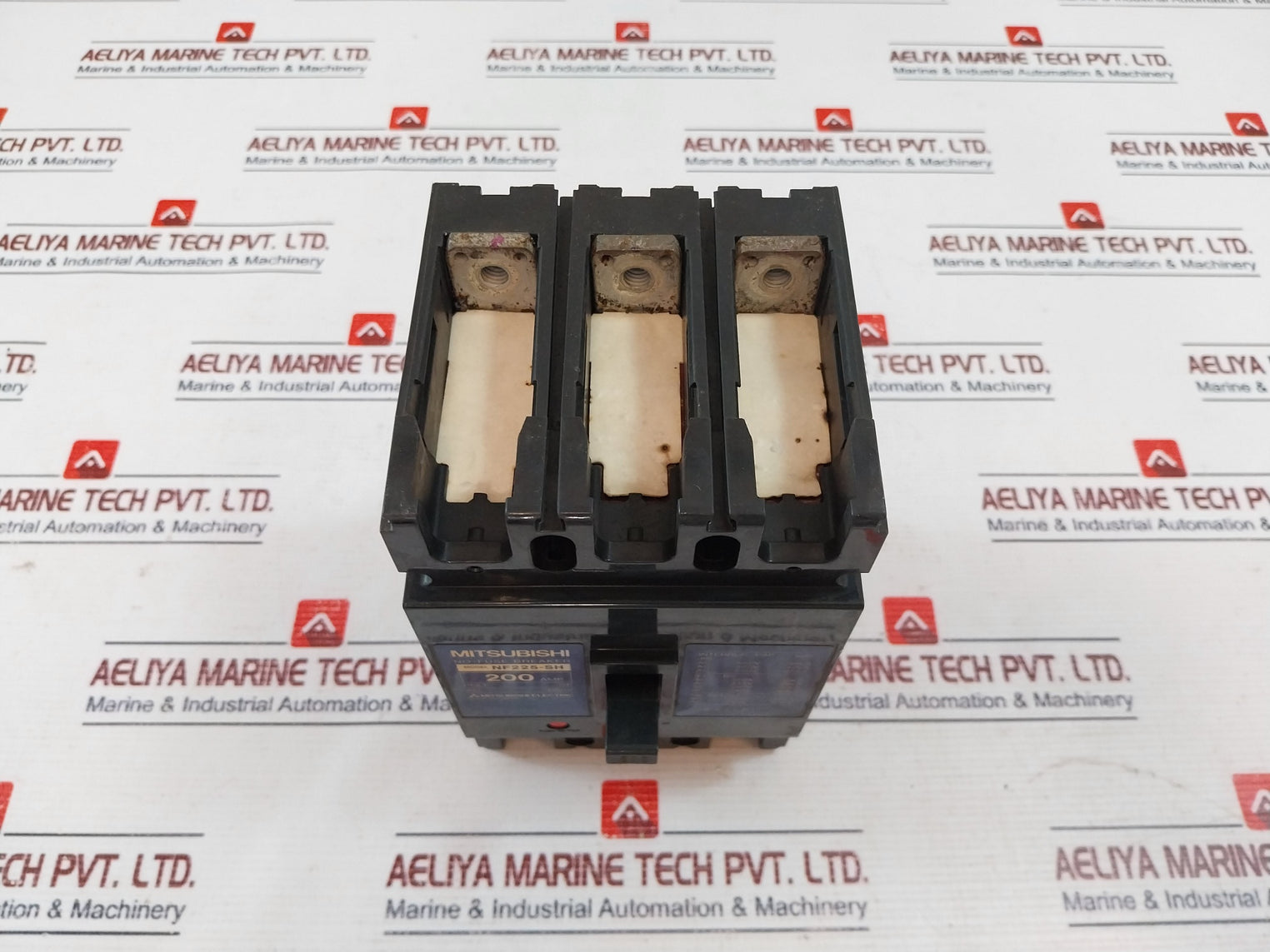 Mitsubishi Electric Nf225-sh 200Amp No-fuse Breaker 3Pole 660V