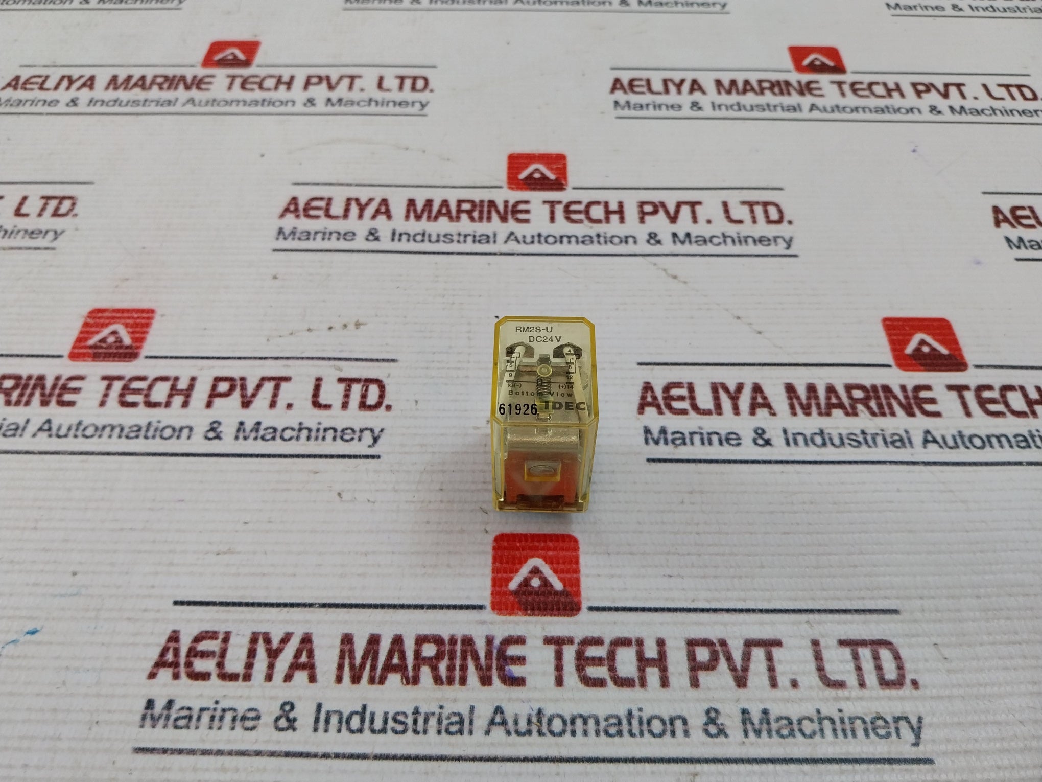 Idec Rm2S-u Relay 6A 240Vac
