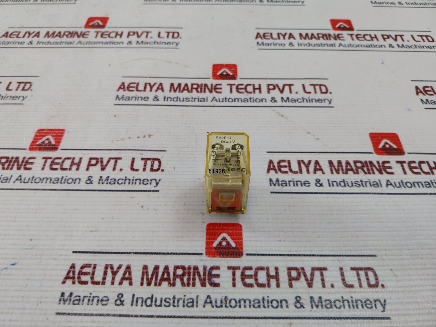 Idec Rm2S-u Relay 6A 240Vac