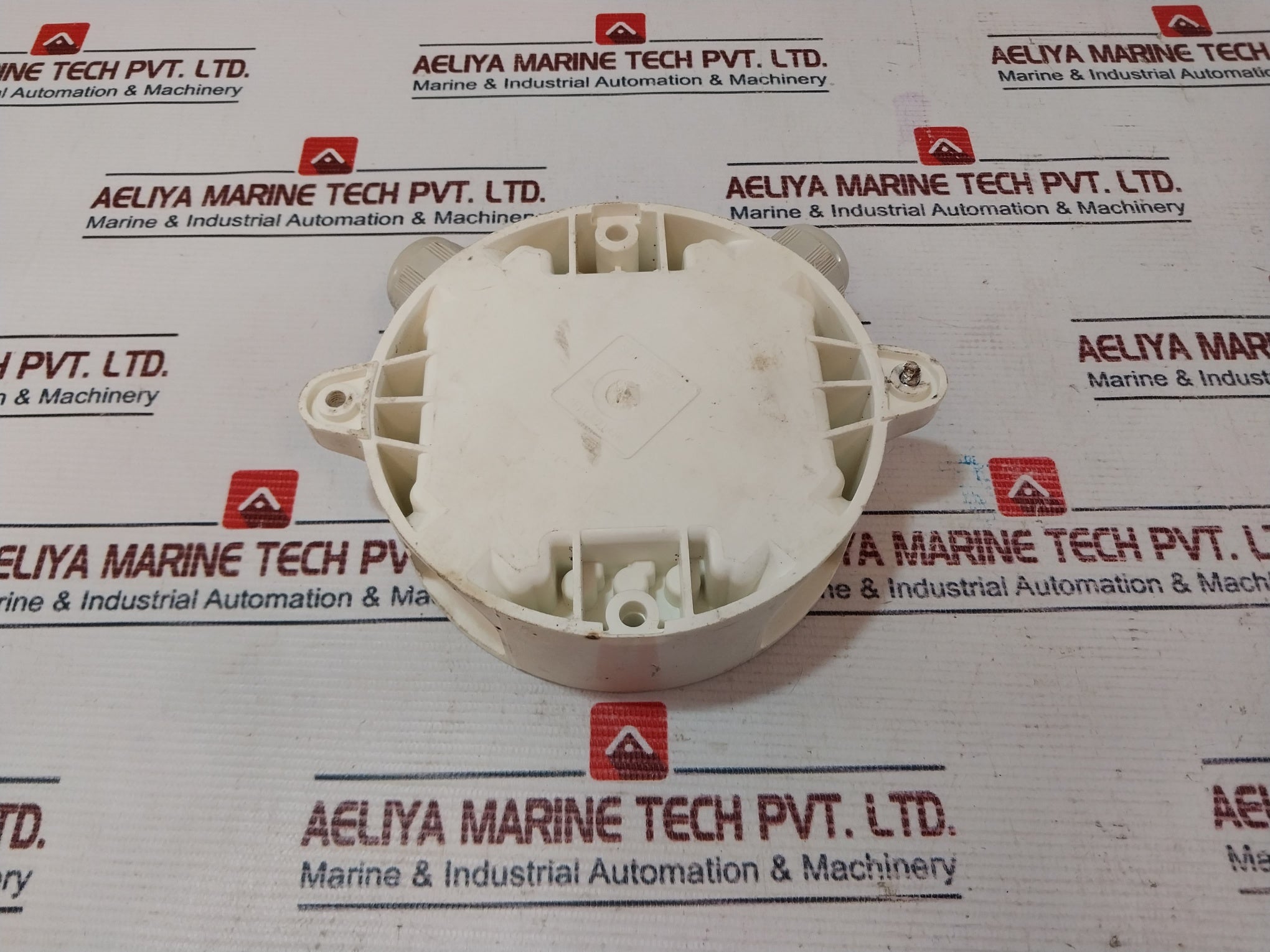 Lot of 3X Tyco DHM-5B Deckhead Head Mounting Base 517.050.603