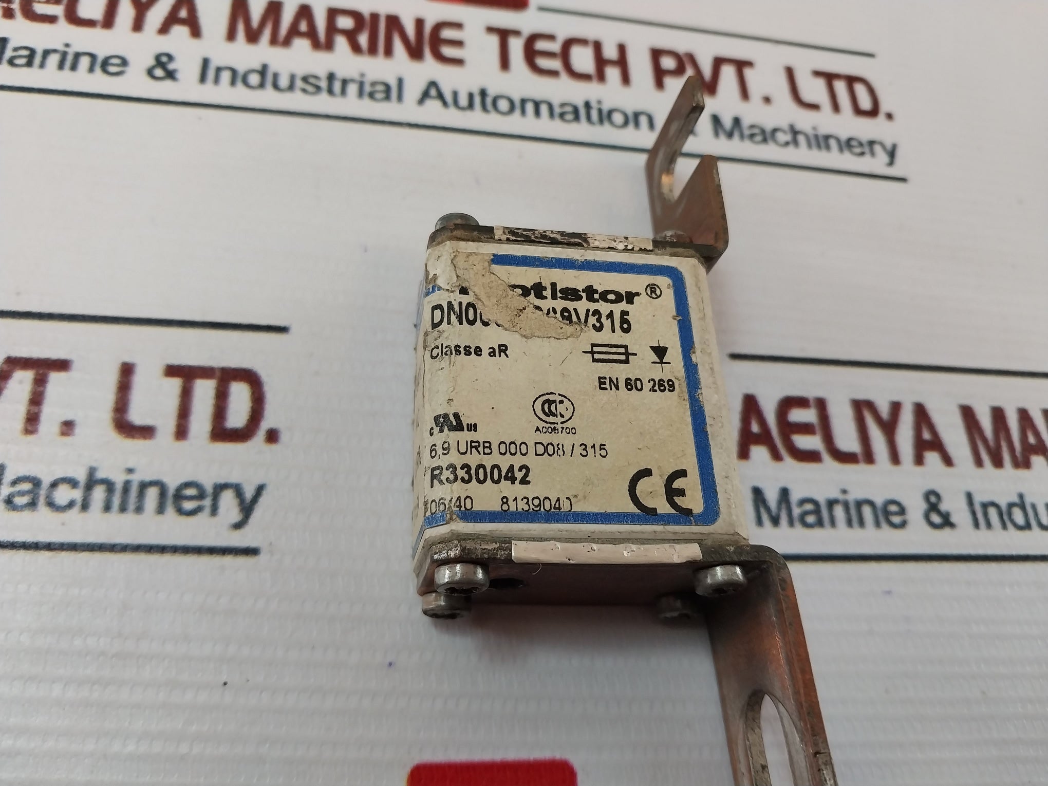 Ferraz Shawmut Dn000Ub69V315 Semiconductor Fuse 690V 315A