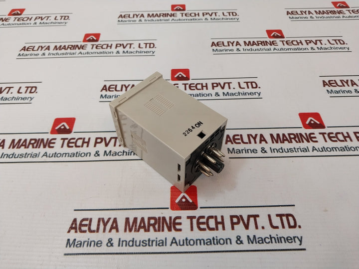 Omron H3Ca-8H State Timer Relay 100/110/120Vac~ 50/60Hz