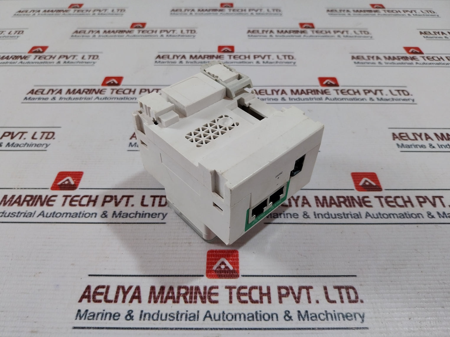 Schneider Electric Lv434010 Interface Module 24Vdc