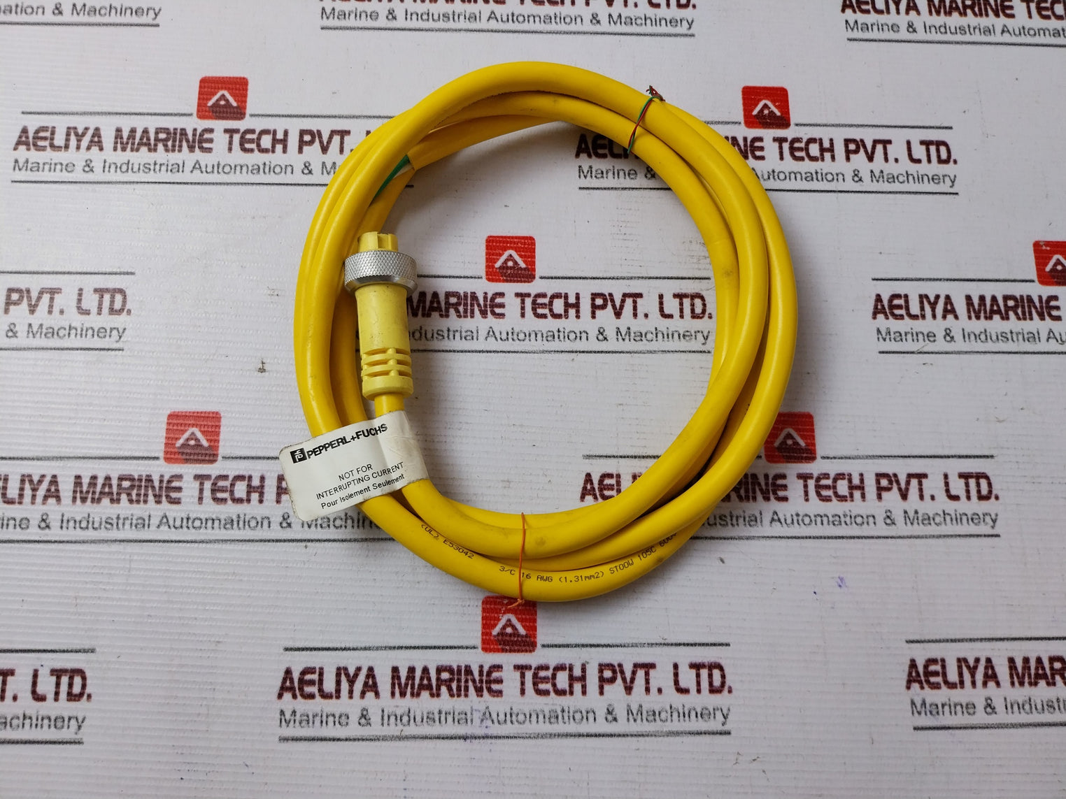 Pepperl+Fuchs V93-g-ye2M-stoow Extension Straight Cable 13A 600V