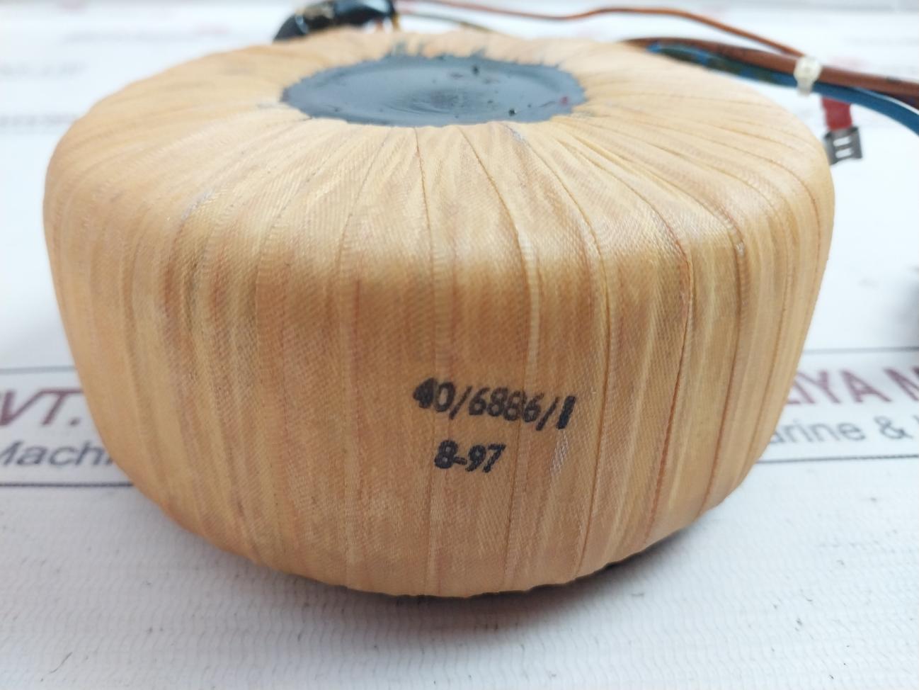 40/6886/1 8-97 Transformer
