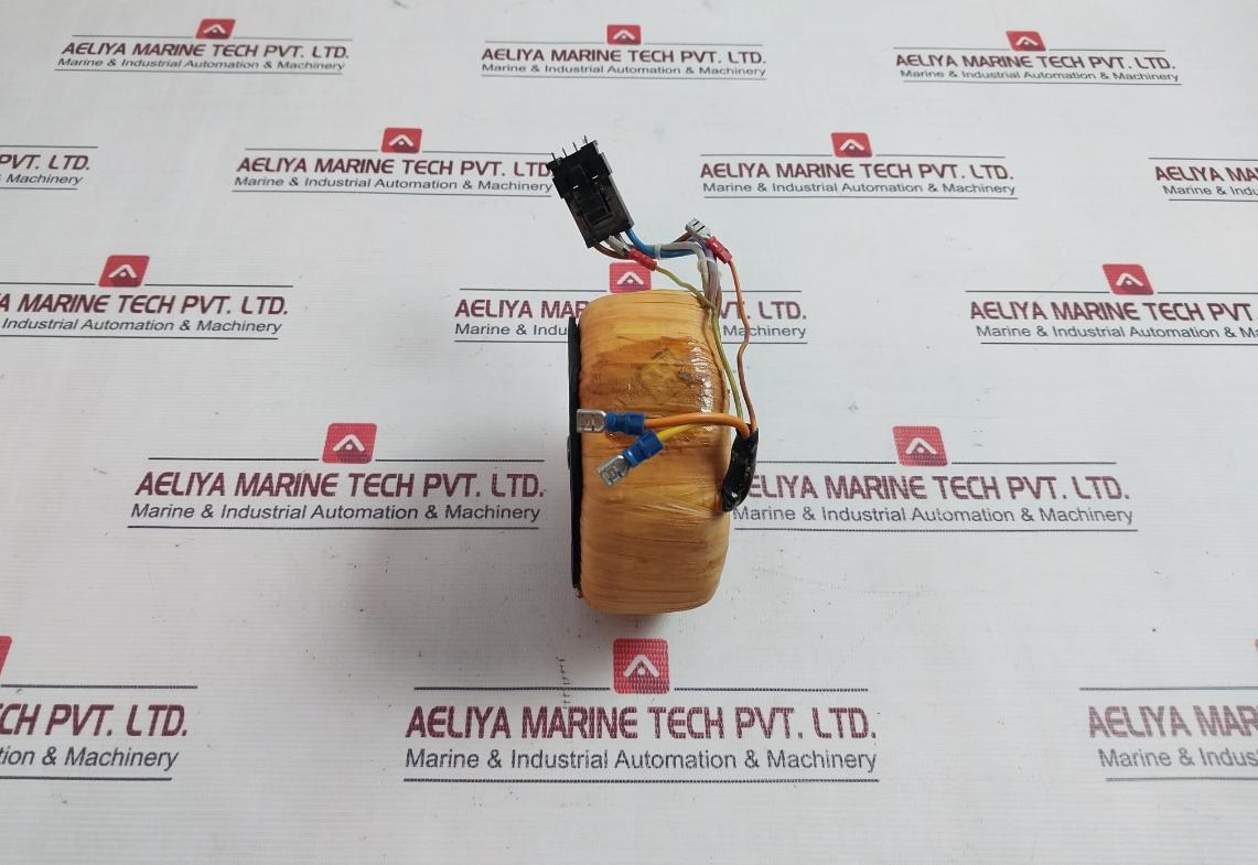 40/6886/1 8-97 Transformer