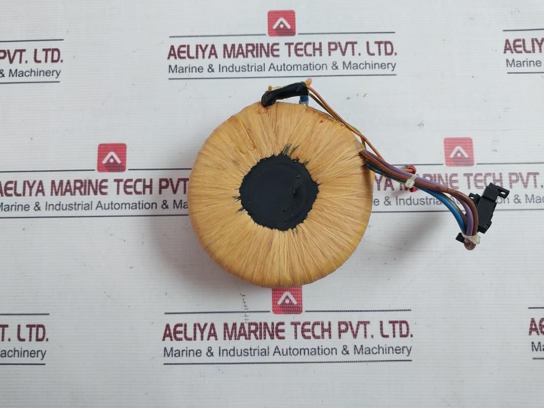 40/6886/1 8-97 Transformer