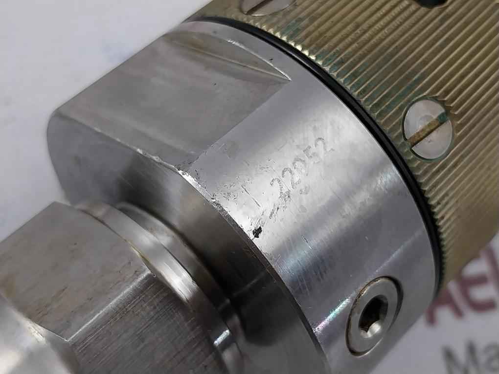 40778 Pressure Balanced Oil Filled Cable Assembly Length: 9 Meter