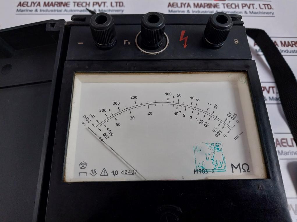 4102/2 Mega Ohm Meter 220V 0-200/0-2000 Mohm