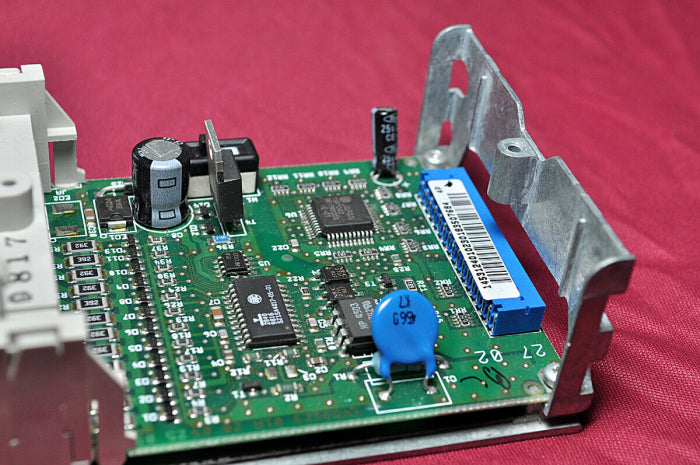 Schneider tsx micro tsxdez12d2 module