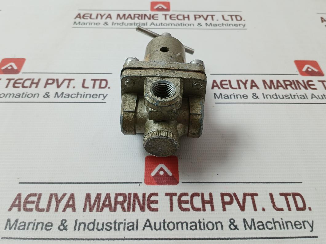 4/183053 0-125 Air Pressure Regulator