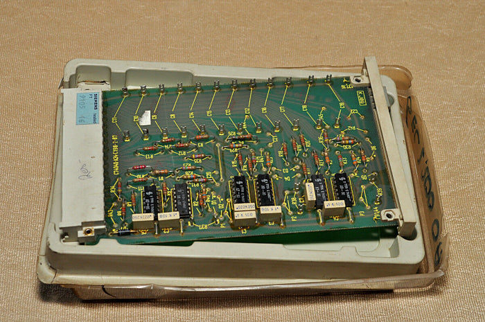 Siemens Simatic 6Ec 1110-0A Pc Output Board