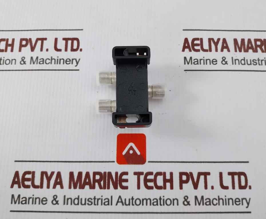 4202S-dap 2-way Splitter 5-2400Mhz