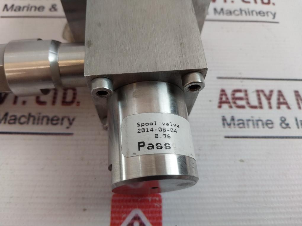 4326M212-VS2B Spool Valve