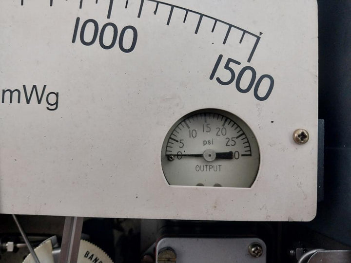 43Ap-fa42C Pc Pneumatic Controller 0-1500 Mmwg 0-30 Psi