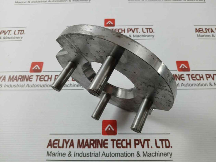 457850 Scraper Plate