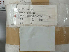 457850 Scraper Plate