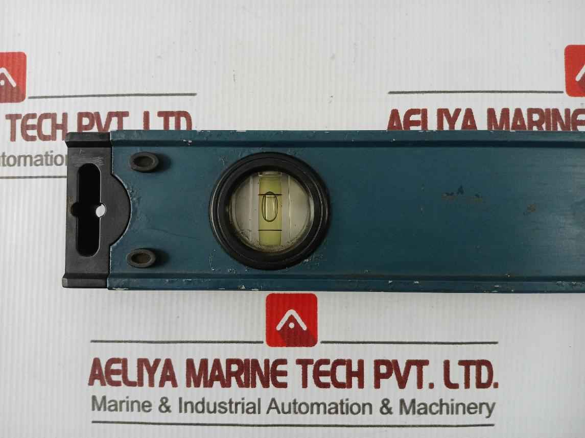 48” (122 Cm) Magnetic Aluminum Box Level