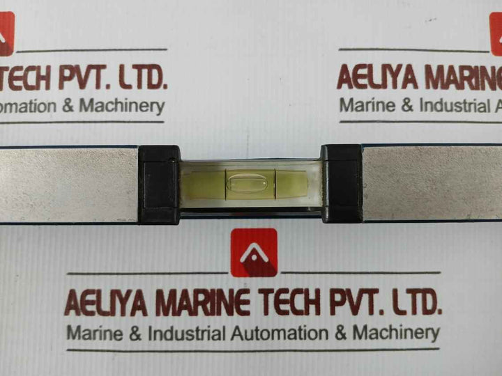 48” (122 Cm) Magnetic Aluminum Box Level