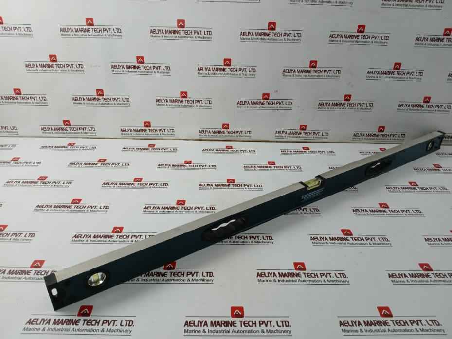 48” (122 Cm) Magnetic Aluminum Box Level