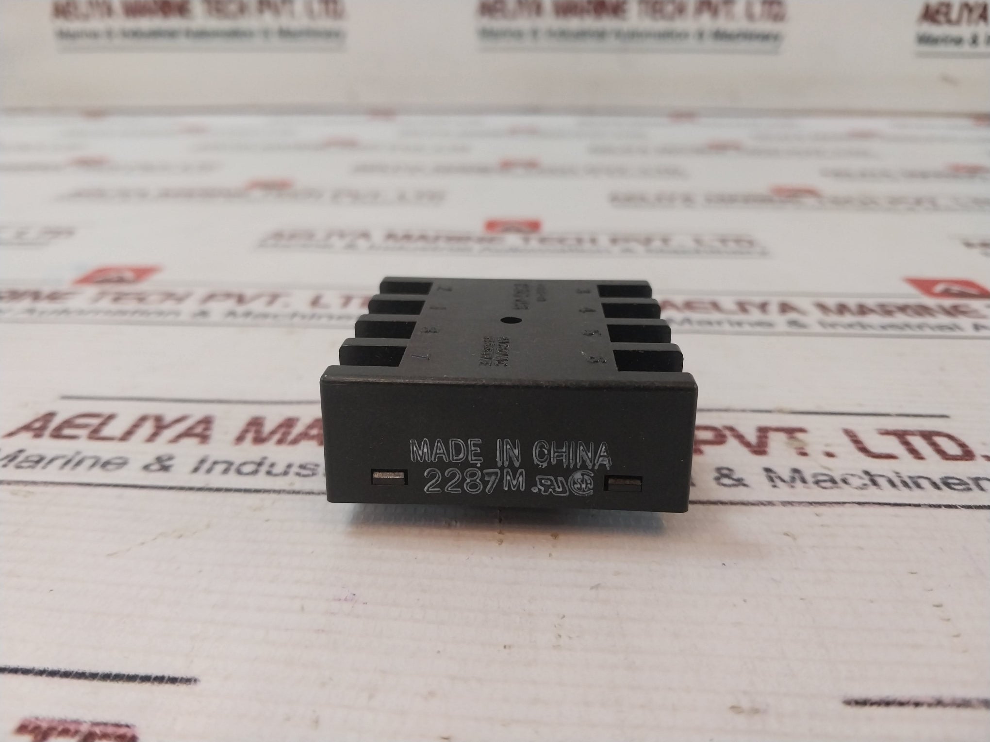 Lot Of 5X Omron P3G-08 Relay Socket 6A 250Vac