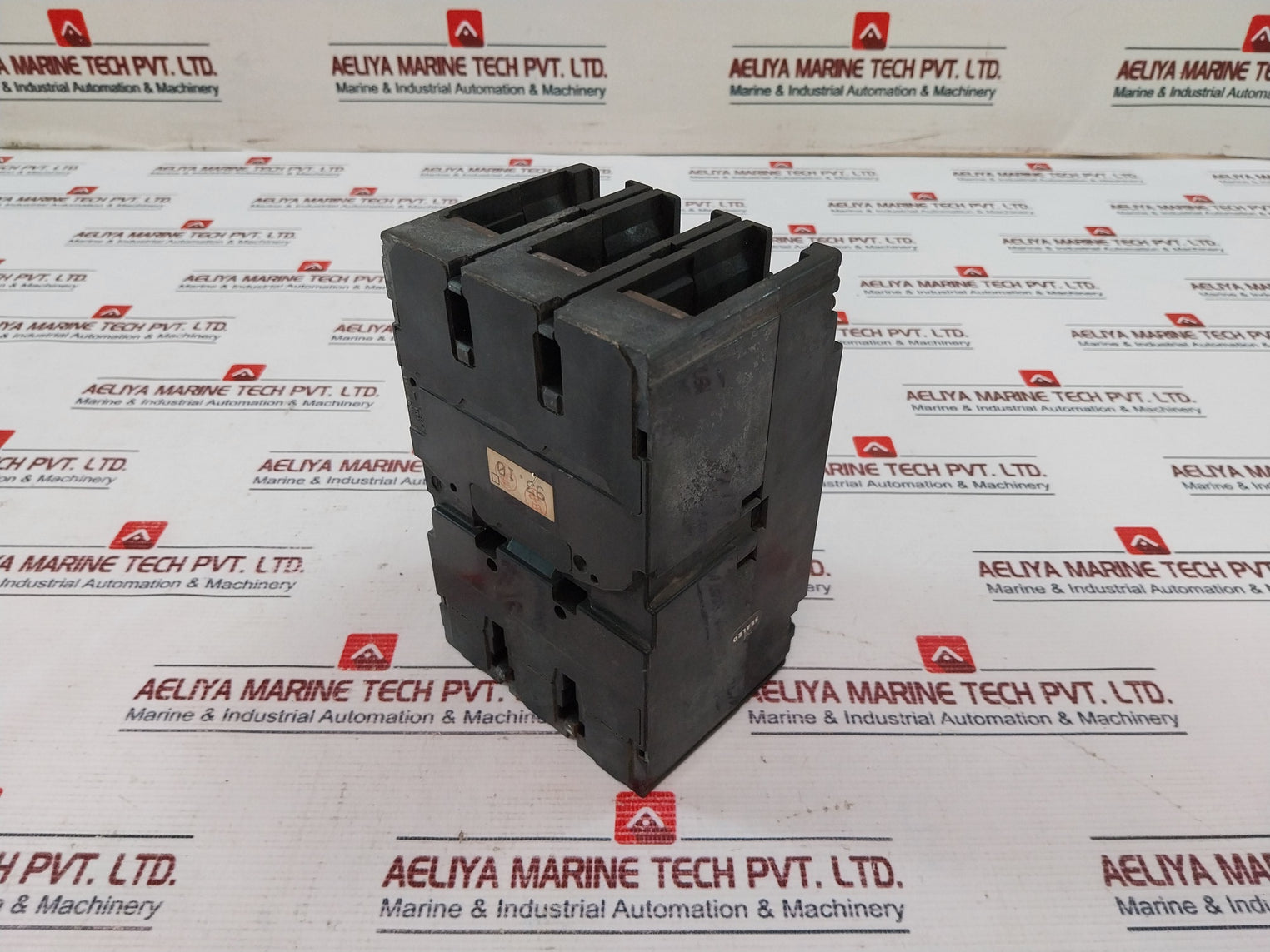 Terasaki XS225NN Circuit Breaker 225A 3-Pole 600V