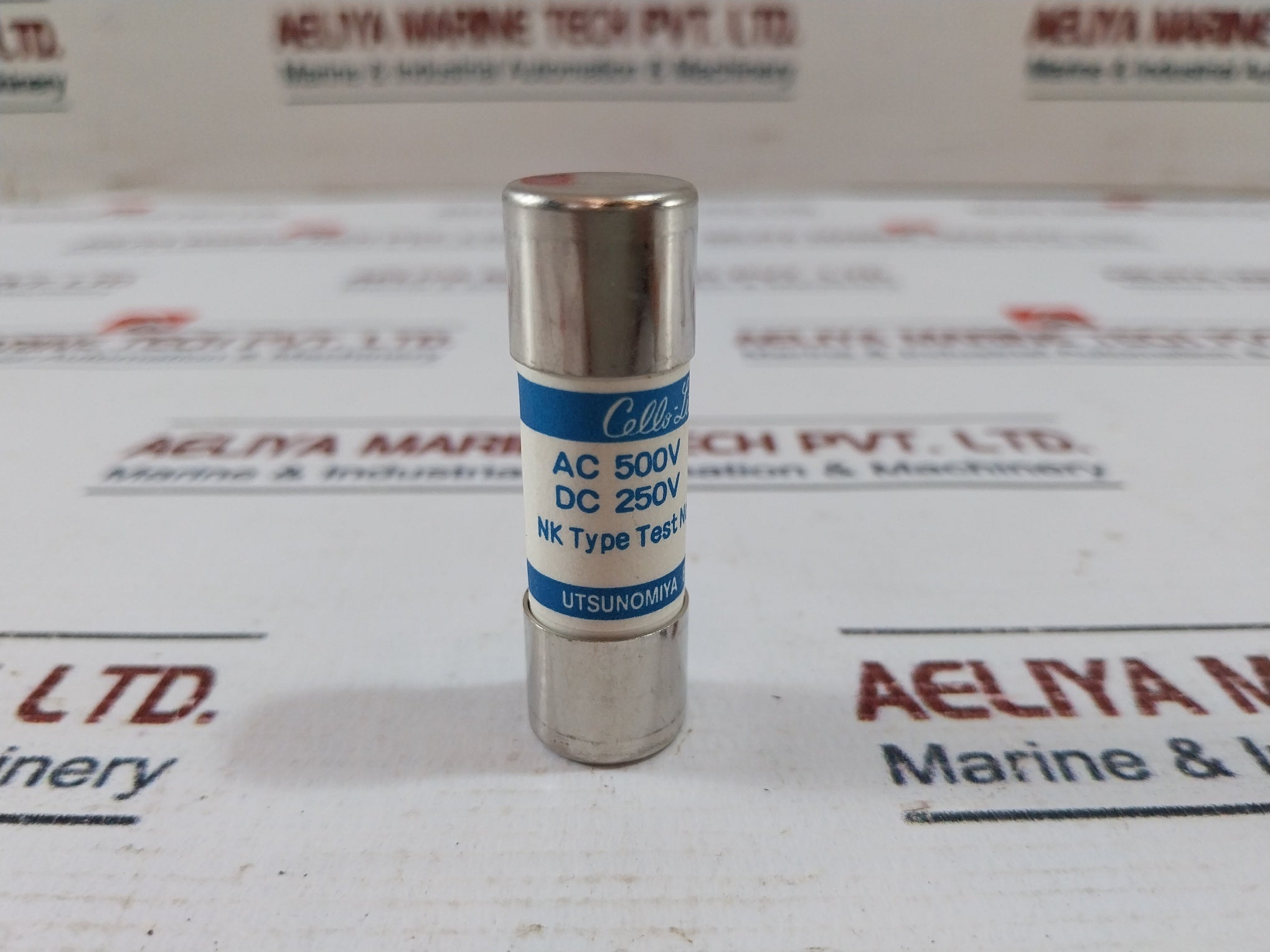 Lot of 4X Cello-lite UCL Fuse 3A 68T103