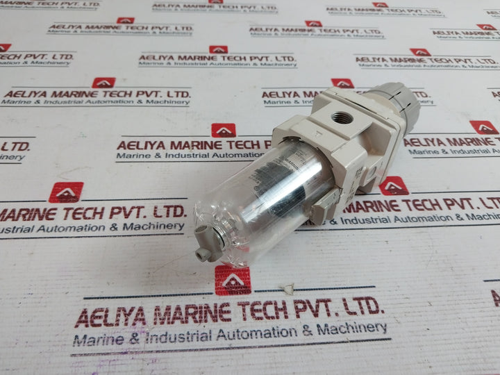Smc Aw30-02-a Filter Regulator 4D1-9Tw