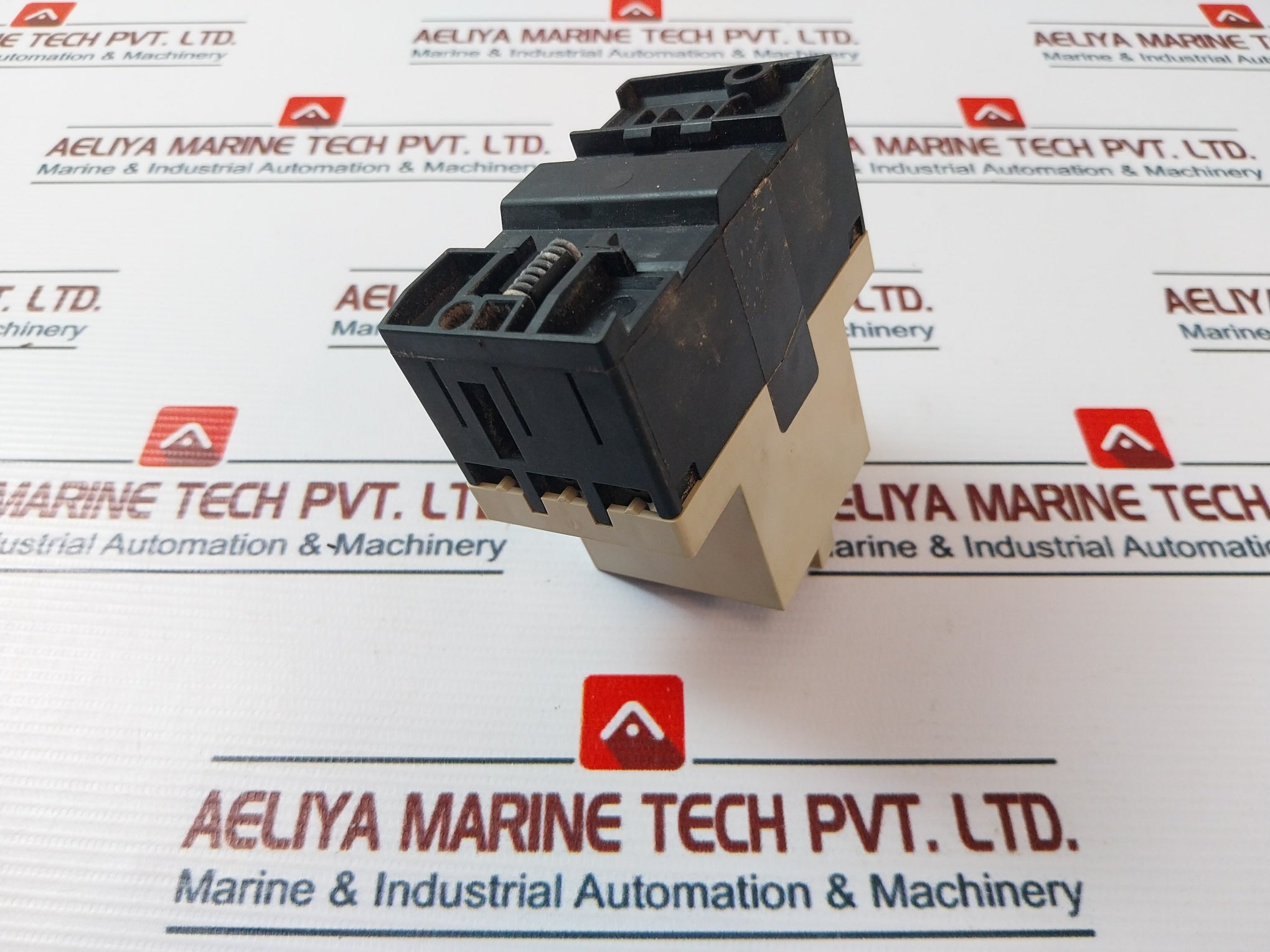 Telemecanique Gv1-t10 Motor Circuit Breaker 660V 50/60Hz
