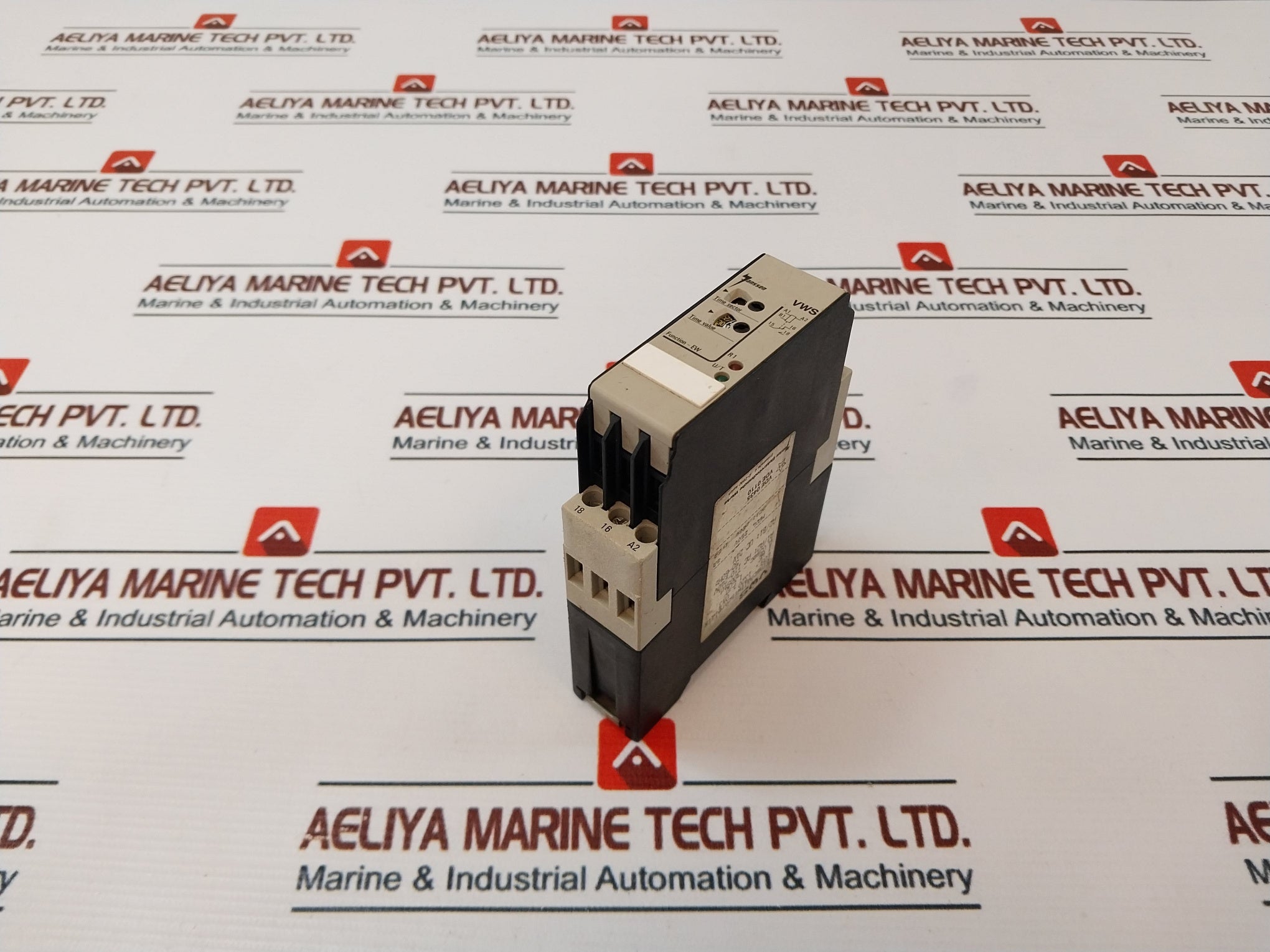 Janssen E09.1320.0X3 Switch On Relay Ac110-240V 50/60Hz