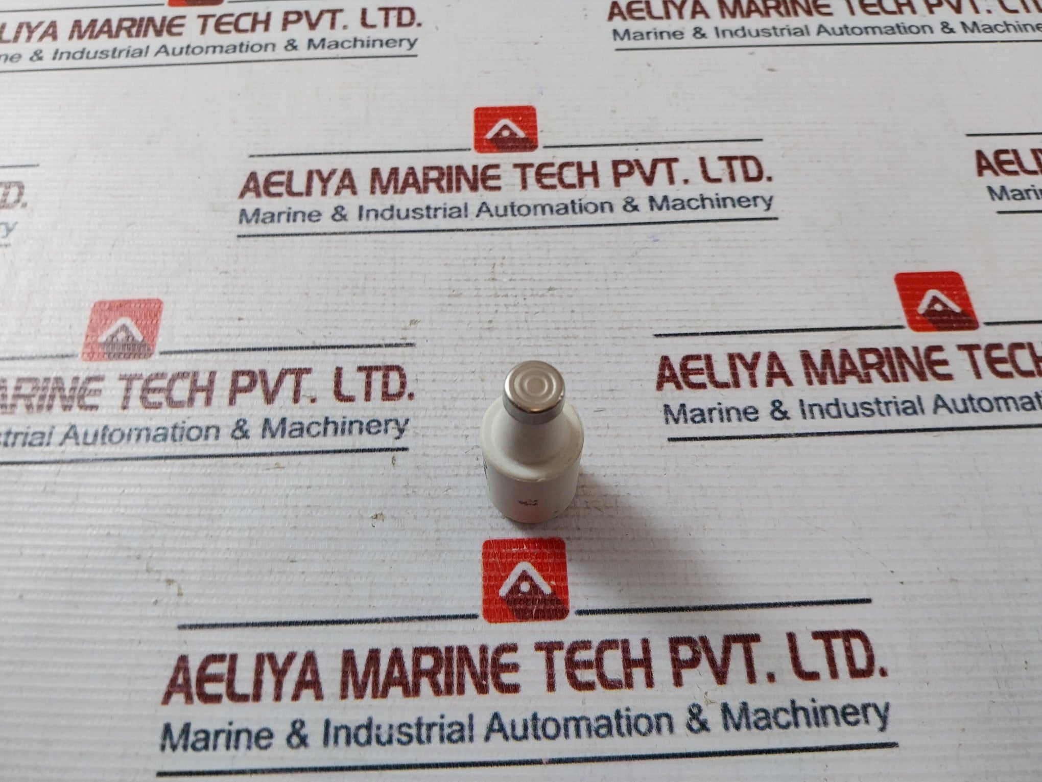Lot Of 3X Ifo Electric 472220 Fuse