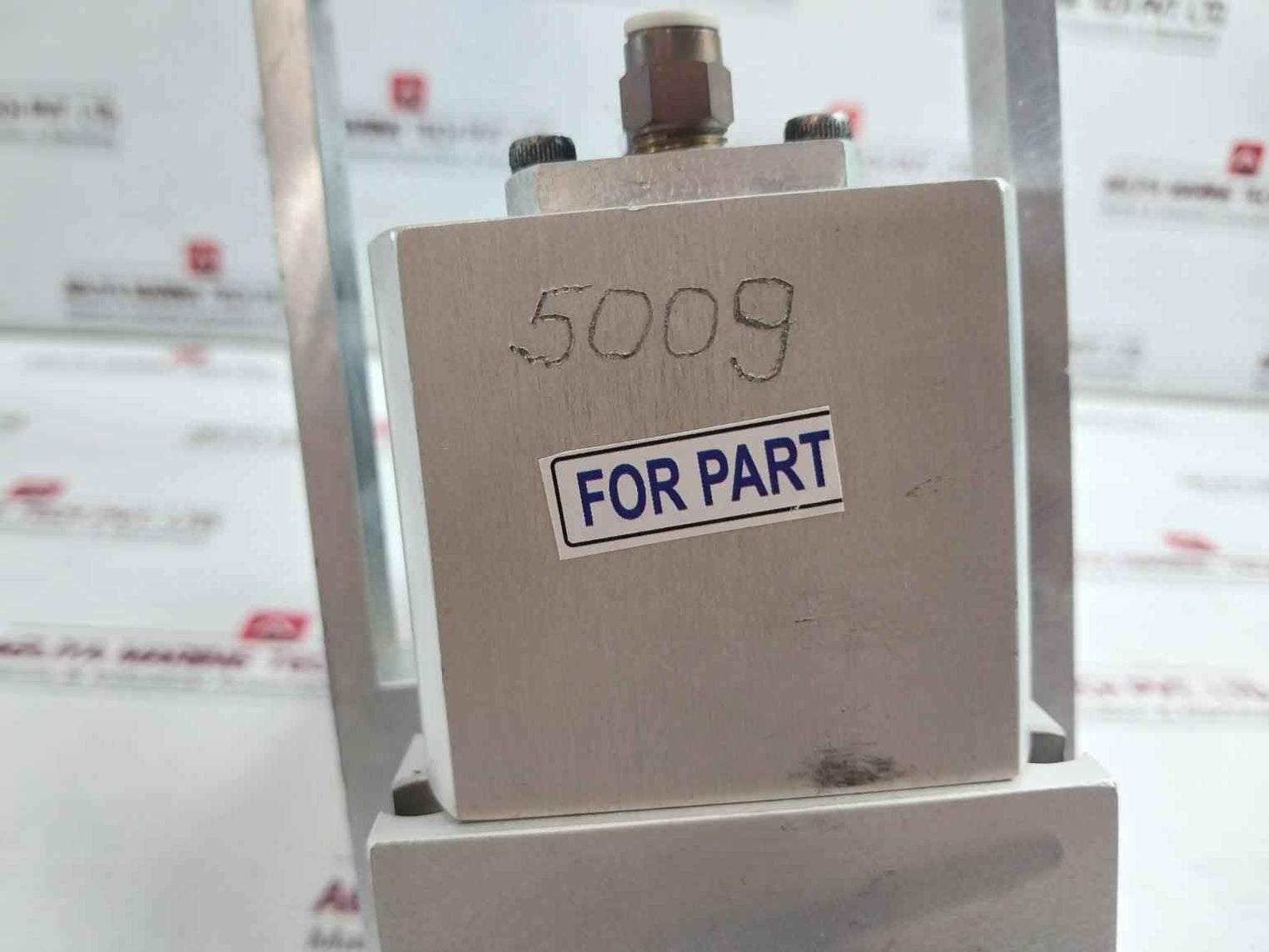 5009 Adptr+3Shutl 196/Rad 25739738469 (Not Working)