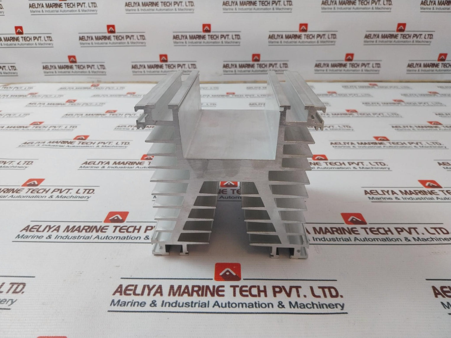 505-2832 P1/120B Black Radiator