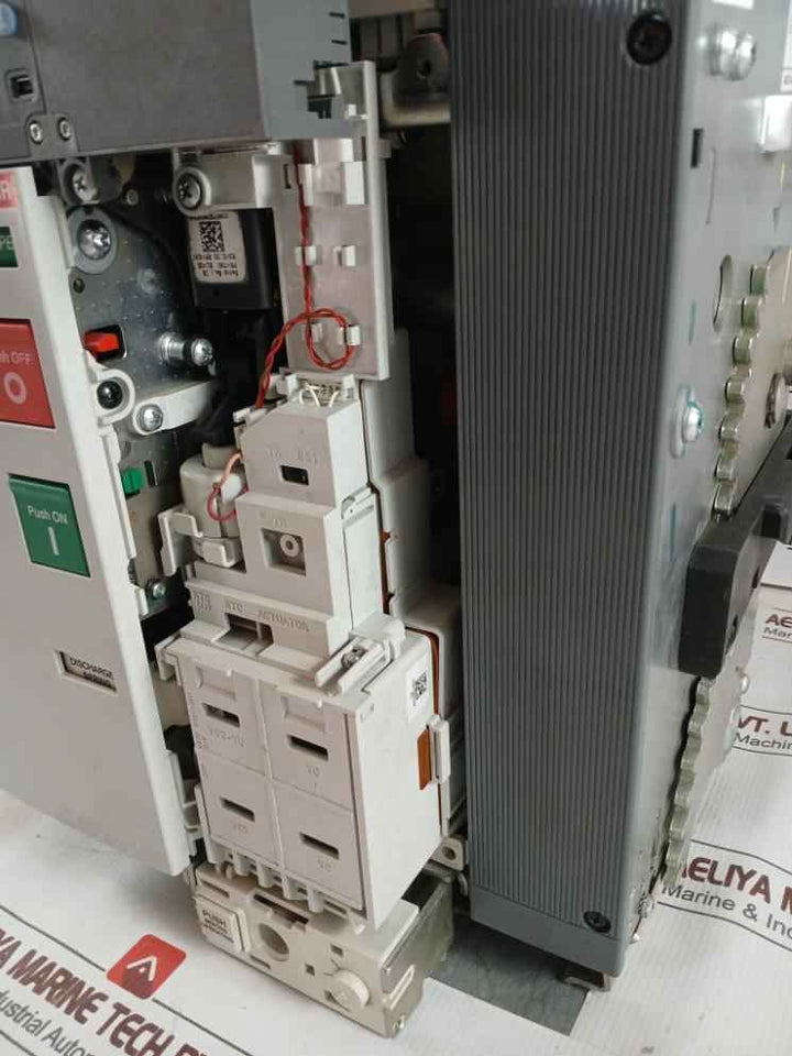 50/60Hz 2500A Sace Formula Air Circuit Breaker Part No: Fa4C Abb