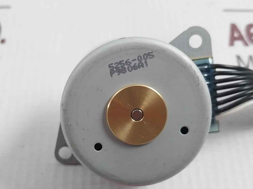 5256-005 Stepper Motor P9806A1