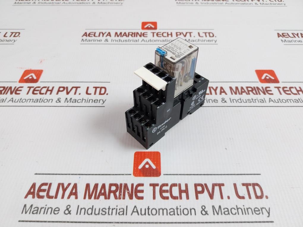 55.34.9.024.0070 Control Relay With Socket 24Vdc Finder