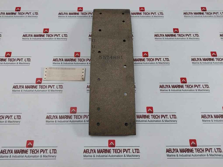 5574881 Lining Brake