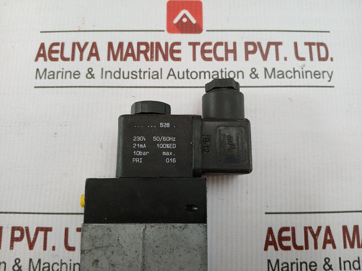 577 627.... 0 Pneumatic Double Solenoid Valve 230V 50/60Hz Rexroth