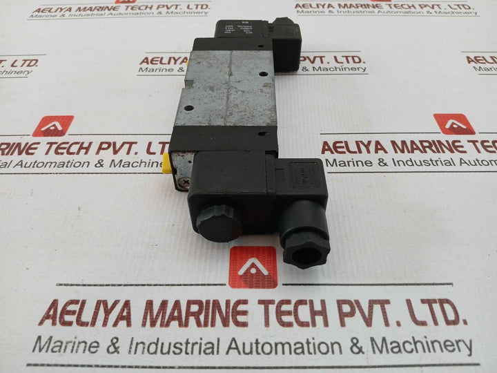 577 627.... 0 Pneumatic Double Solenoid Valve 230V 50/60Hz Rexroth