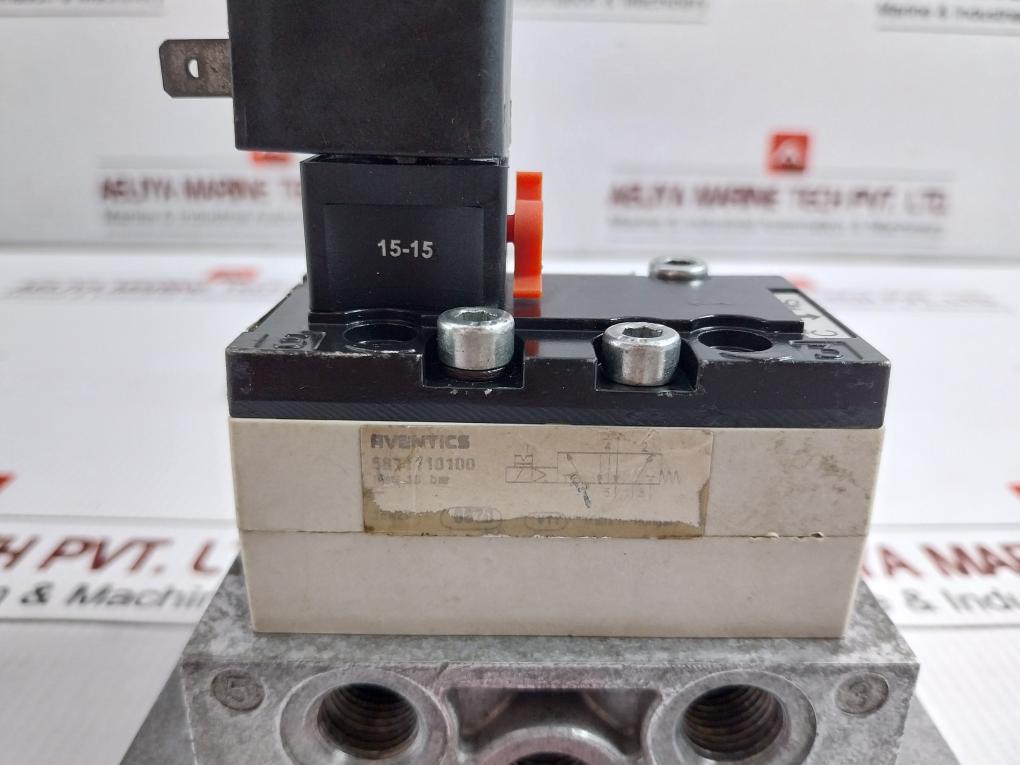5811010000 Directional Pneumatic Solenoid Valve 10 Bar 24 Vdc Aventics