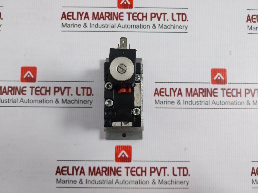 5811010000 Directional Pneumatic Solenoid Valve 10 Bar 24 Vdc Aventics