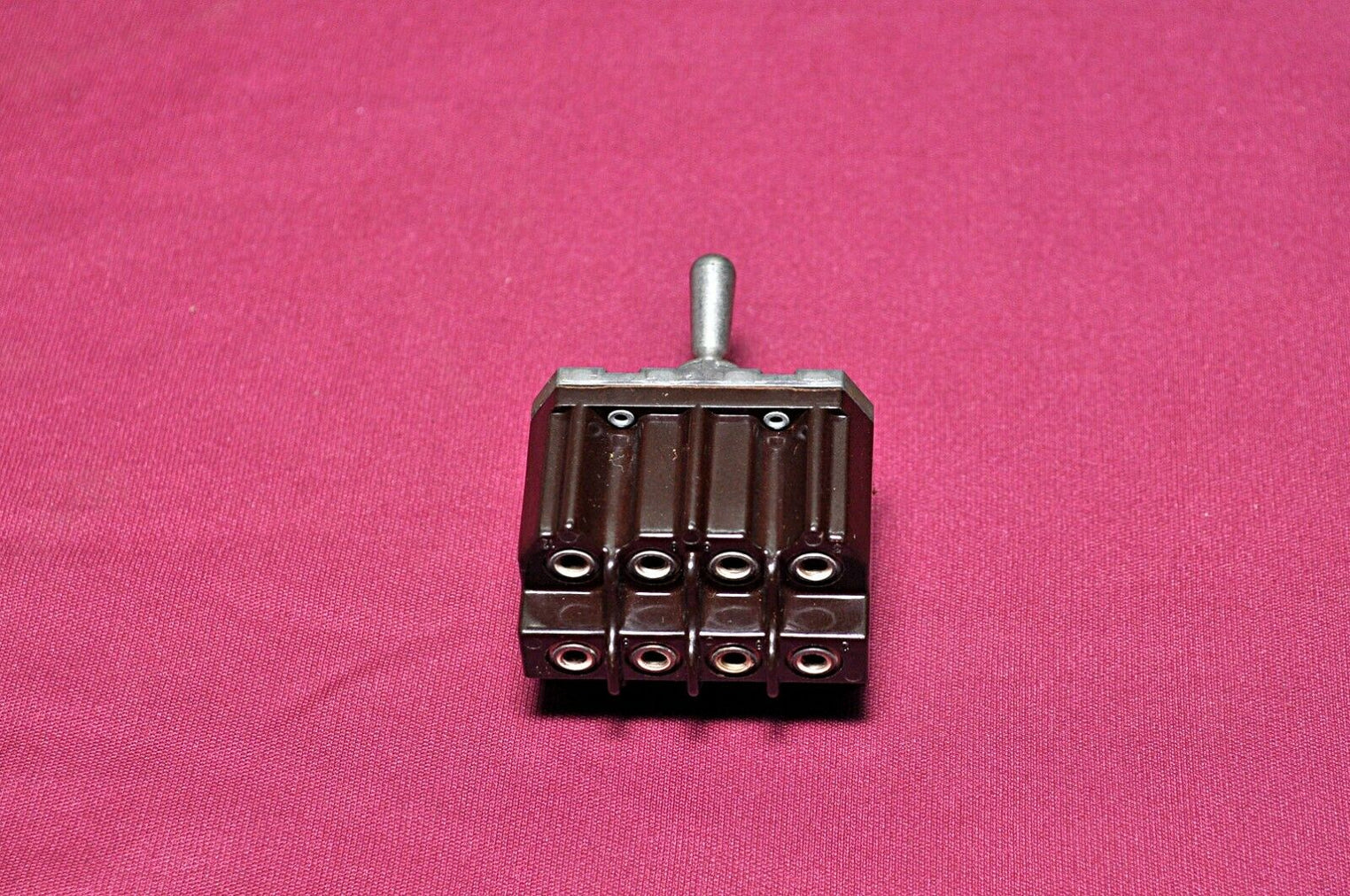 Cutler-hammer 8512K9 Toggle Switch 8835