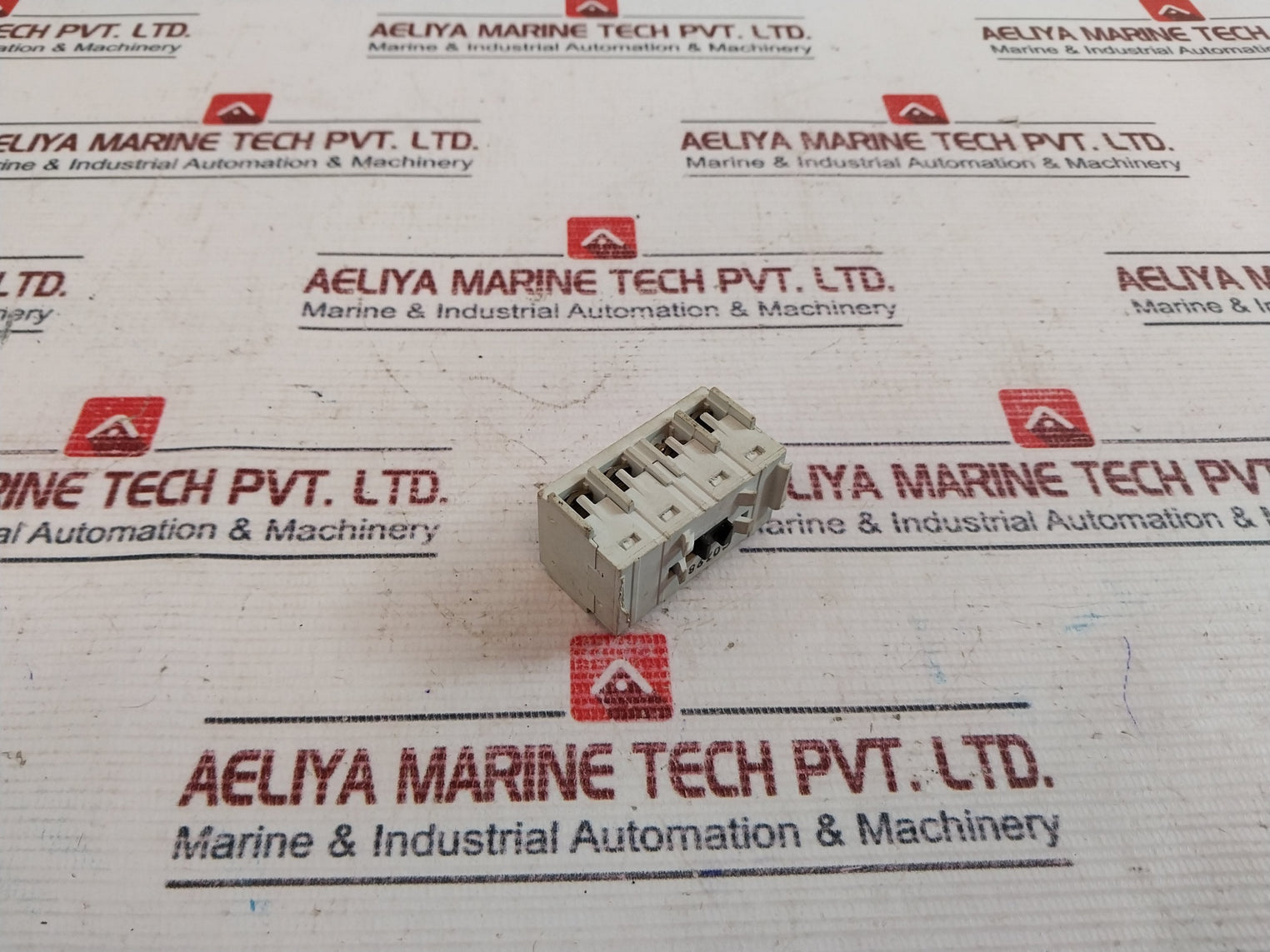 Lot Of 3X Allen-Bradley 195-Ma40 Auxiliary Contacts 500V~10A Ser: A